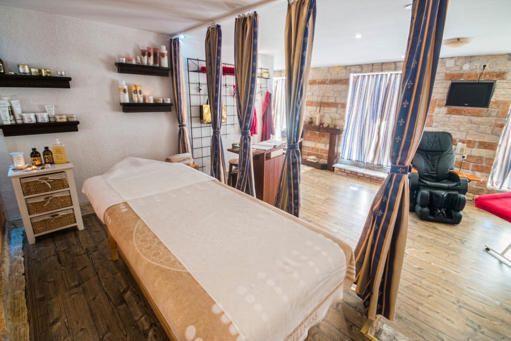 Aparthotel Castrum Novum Новиград Стая снимка