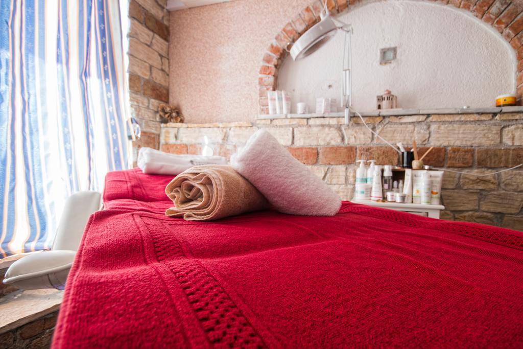 Aparthotel Castrum Novum Новиград Стая снимка